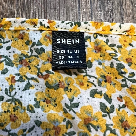 NWT Women’s Mustard Yellow Off Shoulders Floral Fit and Flare Mini Dress Size XS - Picture 9 of 9